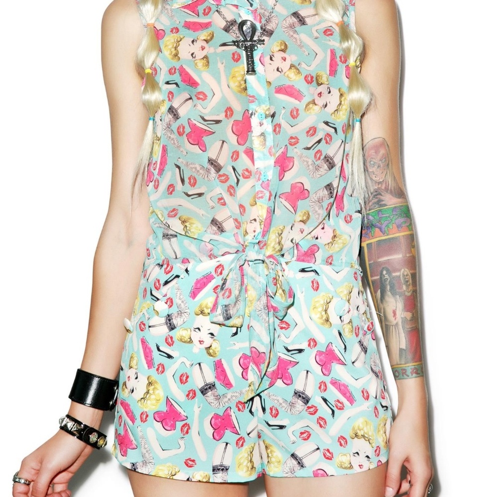 Doll Parts Sailor Shorts By Iron Fist Size L